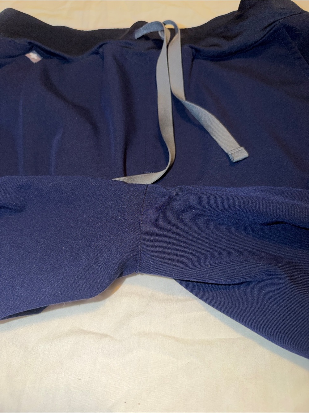 Women’s FIGS scrub set M - Picture 6 of 8